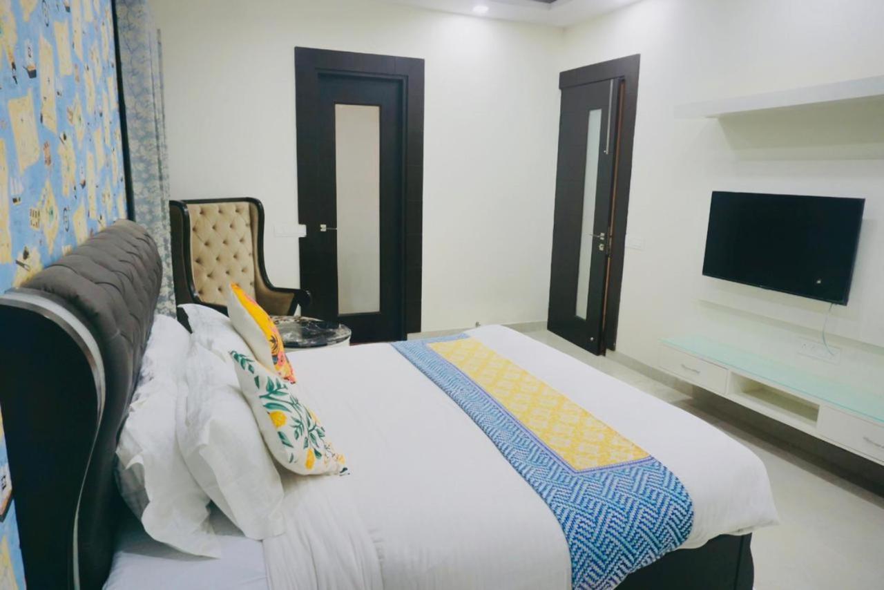 Evergreen Resort Ansal Aravali Gurgaon Exterior photo